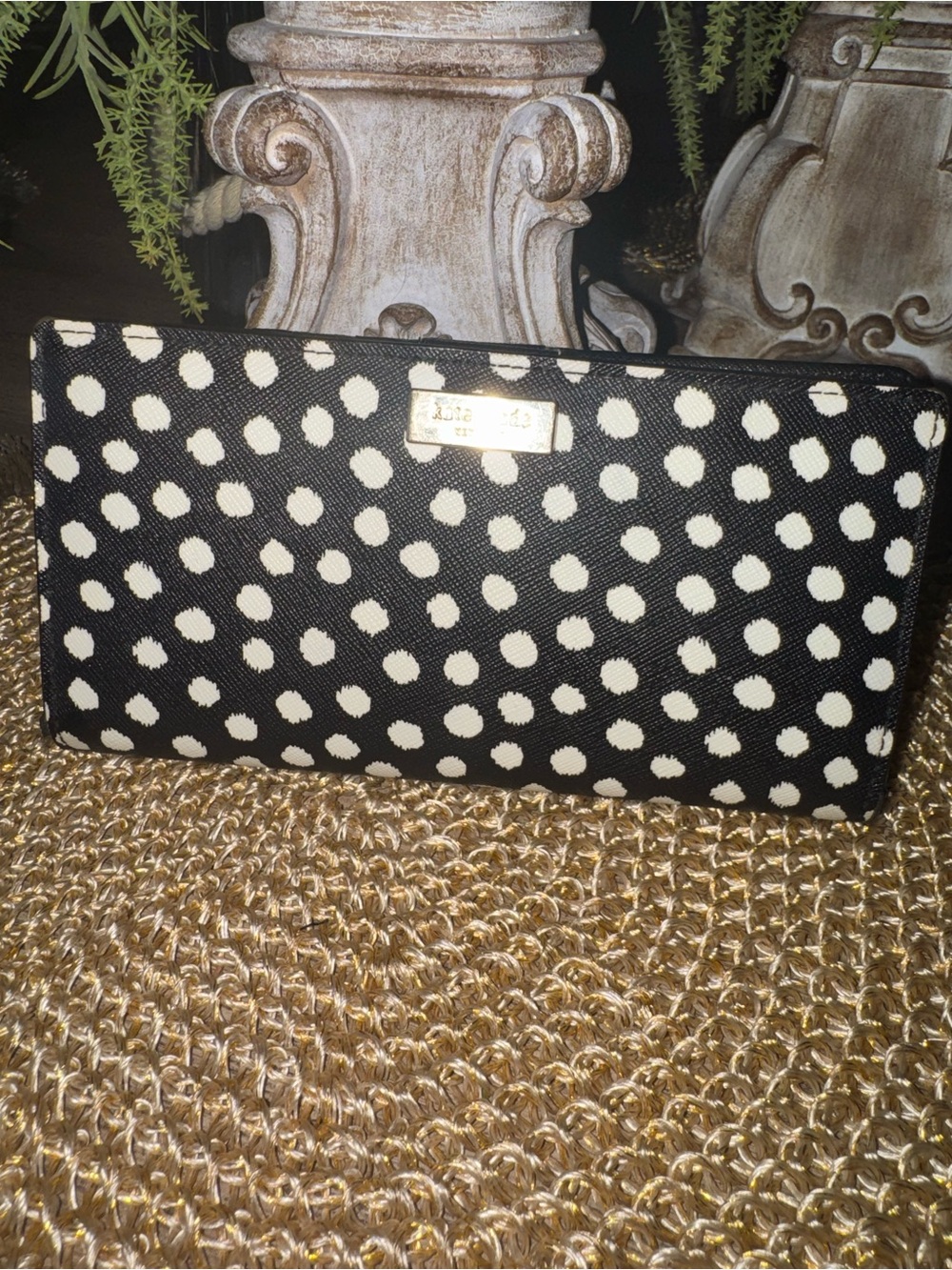 LOW START kate spade Black and Cream Polka Dot Zip Wallet Excellent Condition